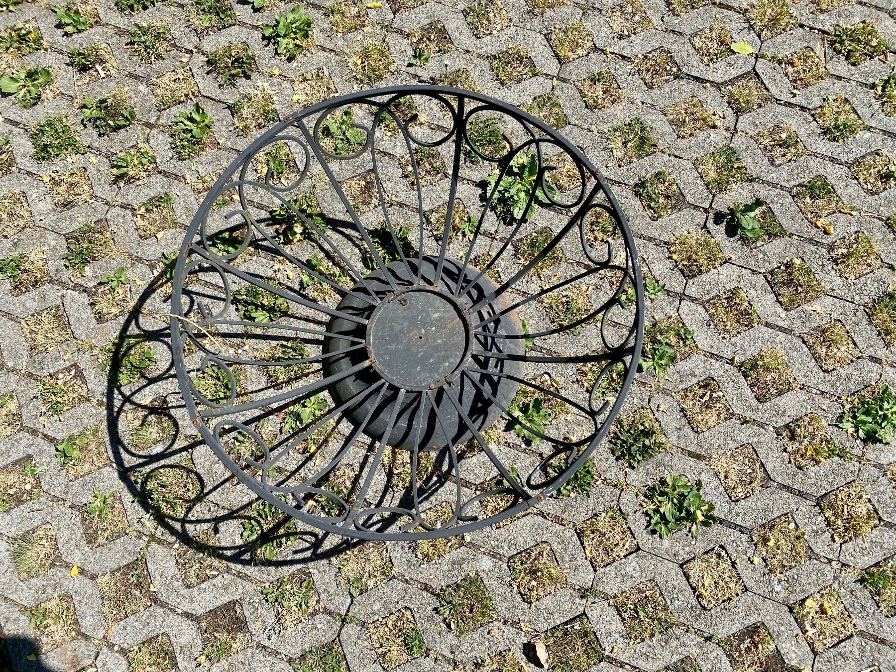 Tutte le decorazioni: Dekoration Schmiedeeisen 75cm Durchmesser – Usato da Bremgarten AG venduto da 2N1 4