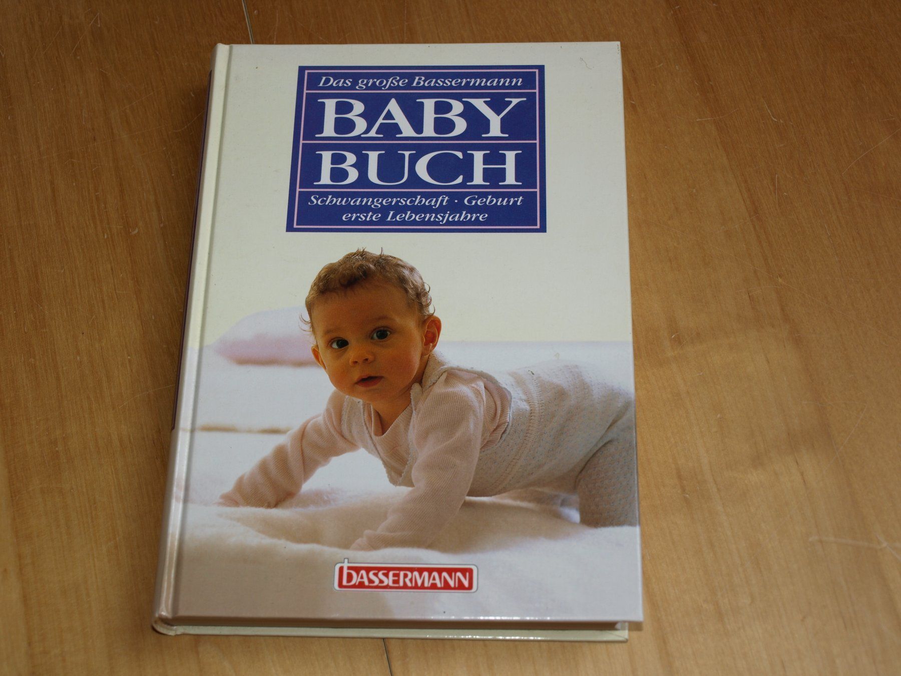 Libri: Das grosse Bassermann Babybuch – Usato da Unterkulm venduto da Poncho11