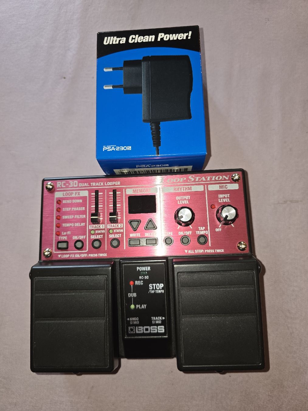 Boss Strumenti musicali: BOSS RC-30 DUAL TRACK LOOPER & NETZTEIL ... – Usato da Zürich venduto da Antiquedealer 3