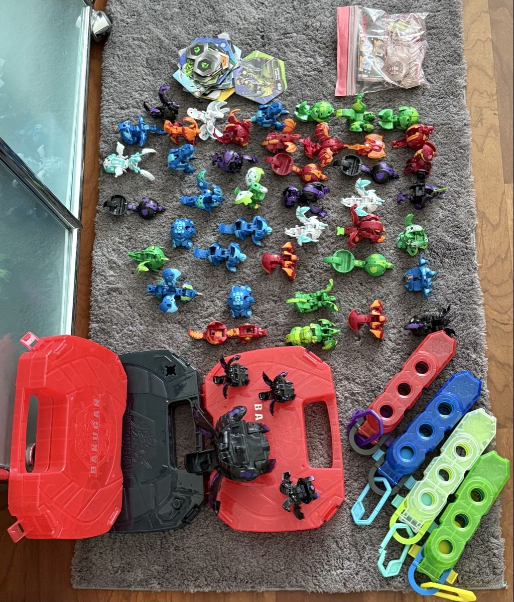 Jouets: Bakugan Set  – D'occasion à Walperswil par daenusommer
