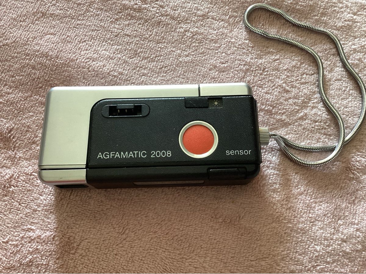 Agfa Fotocamera: Agfamatic Pocket 2008 Sensor Kamera. – Usato da Minusio venduto da scotch111