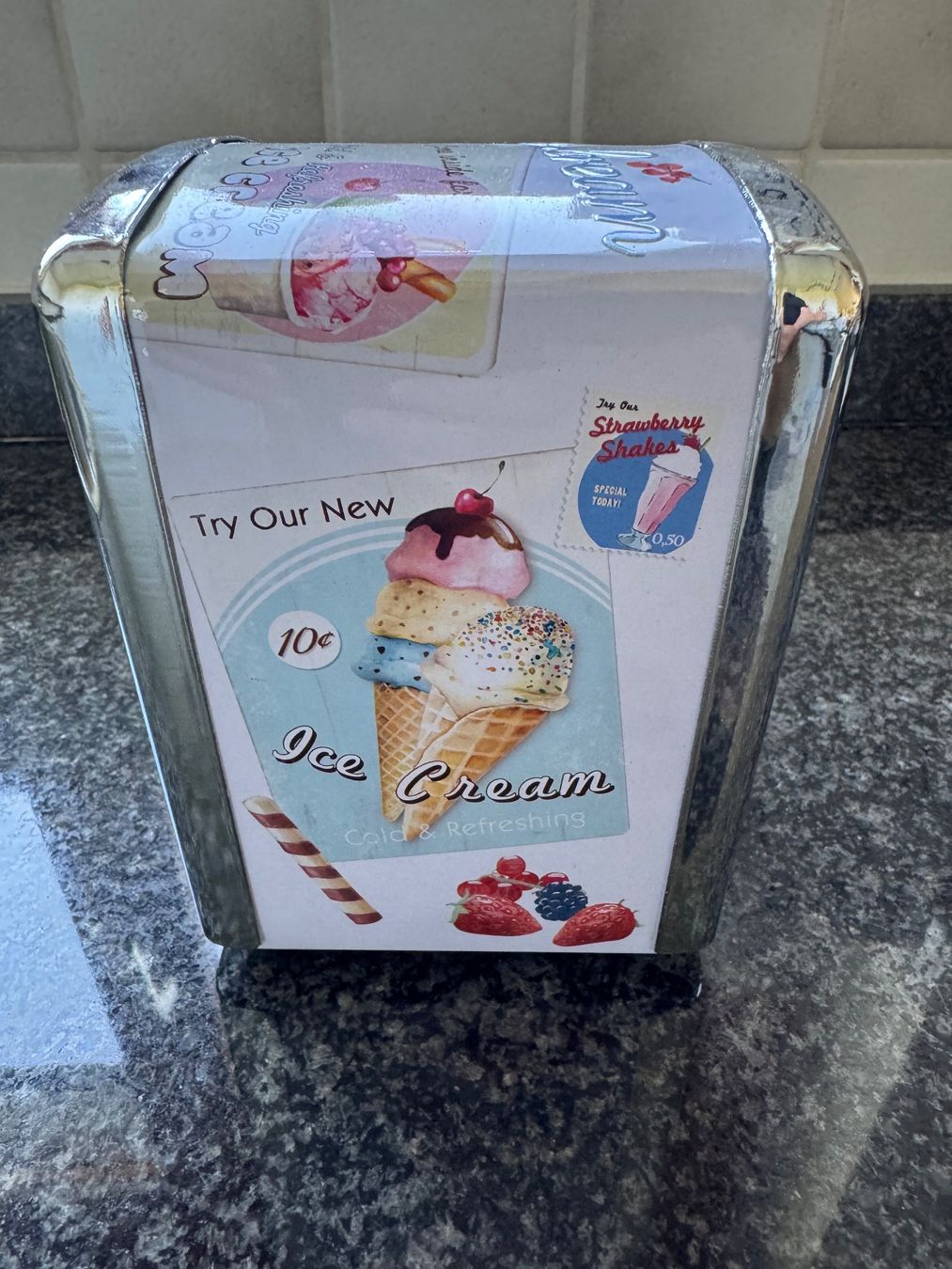 Elettrodomestici da cucina: Seviettenspender American Dinner Rockabilly Geschenk – Nuovo (secondo la descrizione) da Steffisburg venduto da smocky17 2