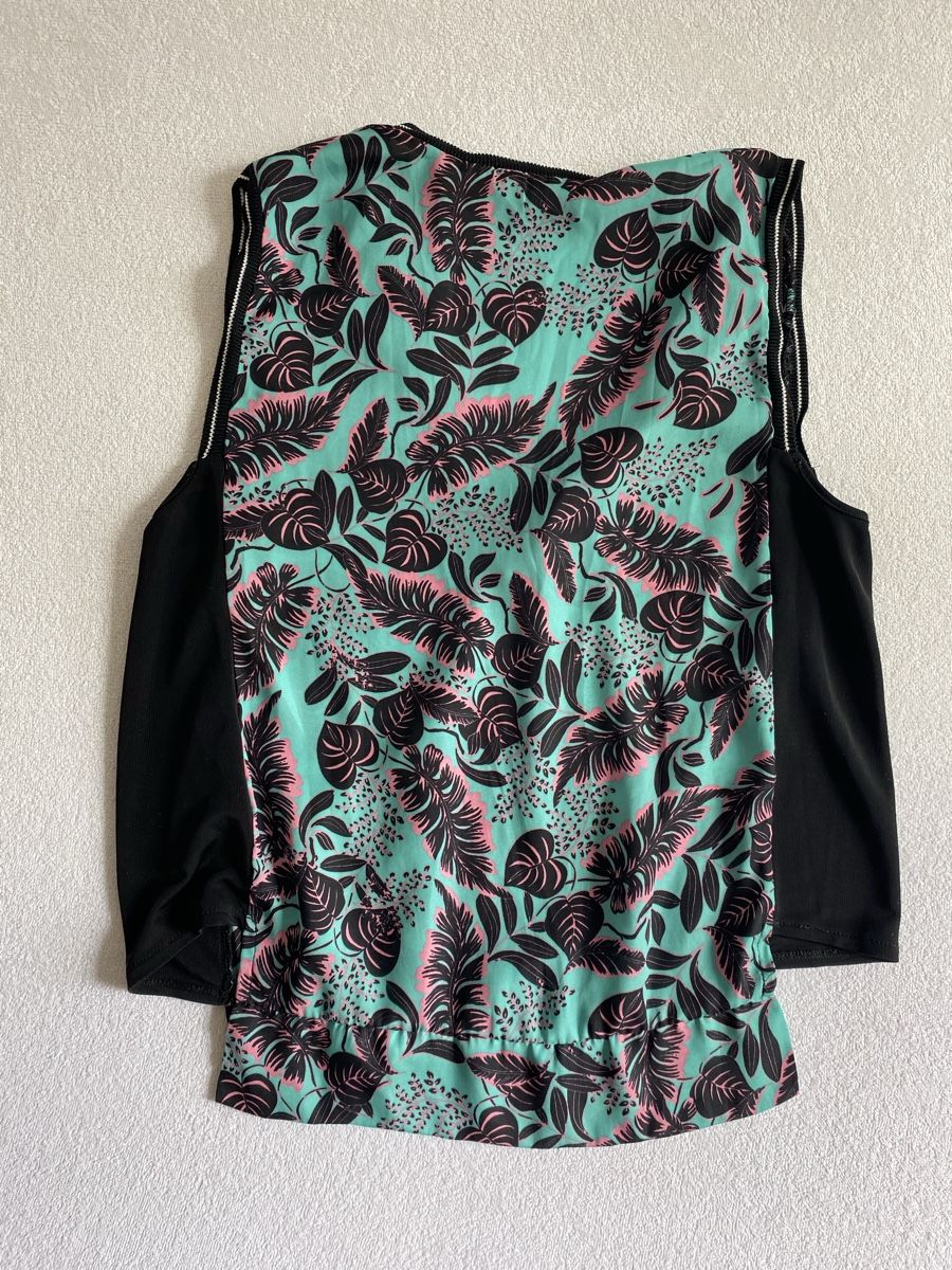 Zara Tops: Haut d’été | Zara | Taille S – Gebraucht aus geneve von cey_5ywd 3