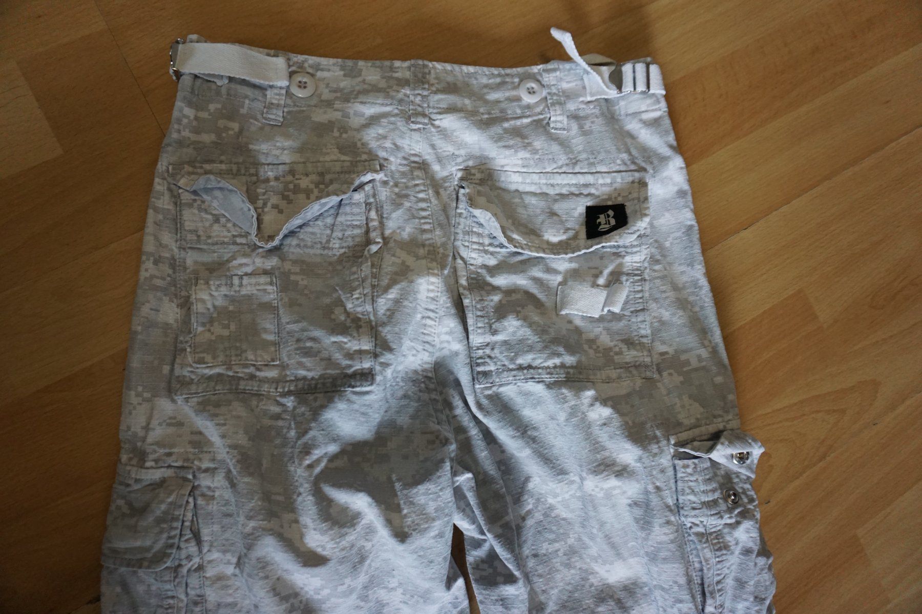 Pantaloni: Coole Cargohose Grösse XXS – Usato da Zürich venduto da einalemjena 6