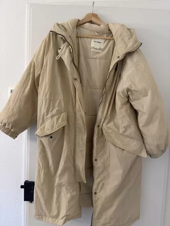 Pull&Bear Winterjacke beige Grösse S guter Zustand