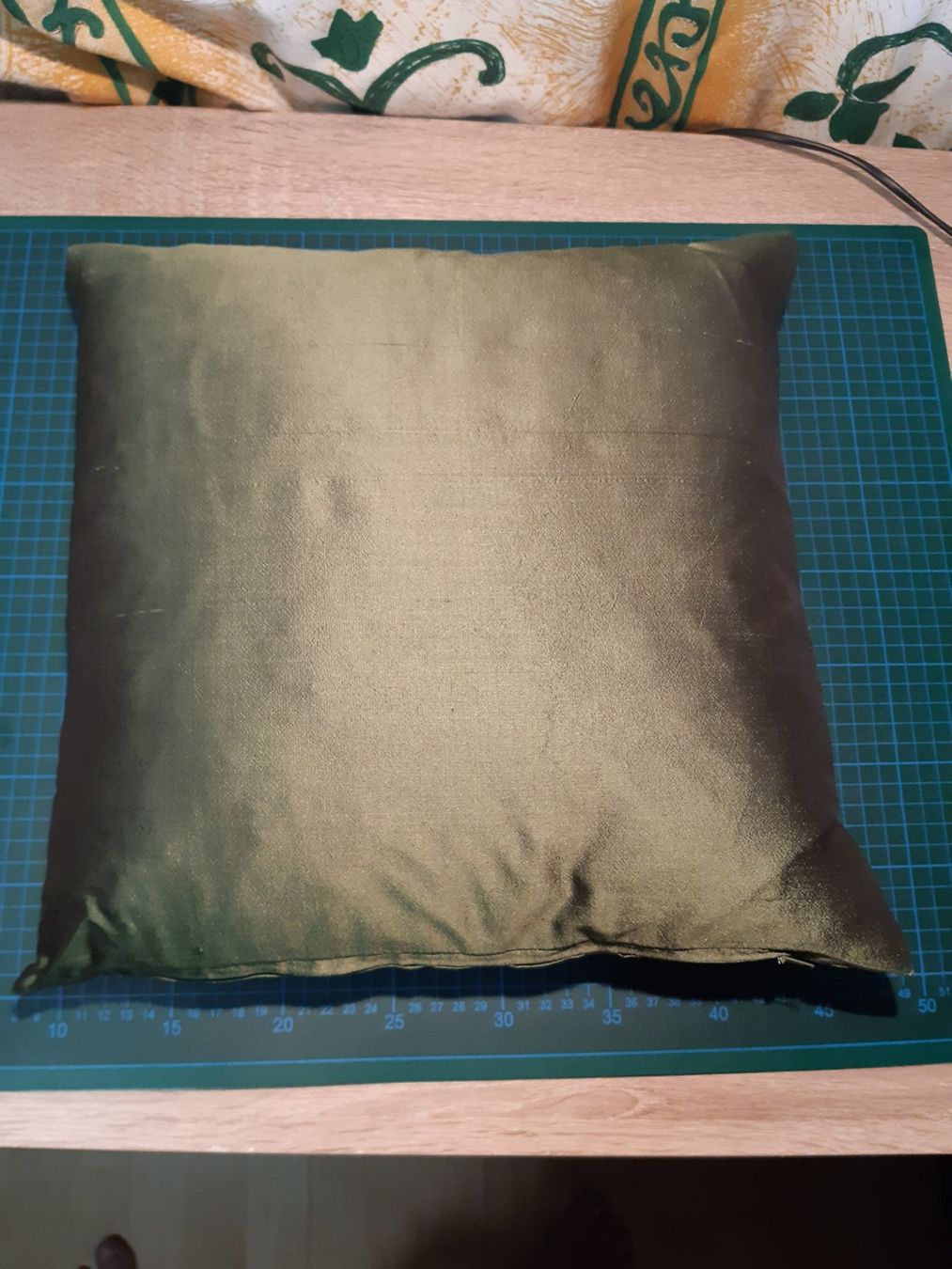 Kissen: Dekokissen Grün 35x35 cm – Neu (gemäss Beschreibung) aus Derendingen von Gaston.J 2