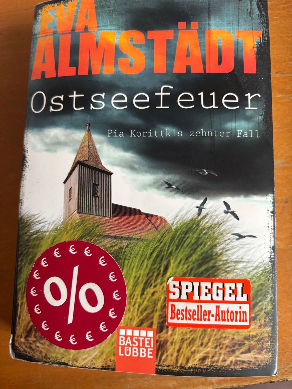 Libri: Ostseefeuer von Eva Almstädt – Usato da Hilterfingen venduto da Uschimalaika