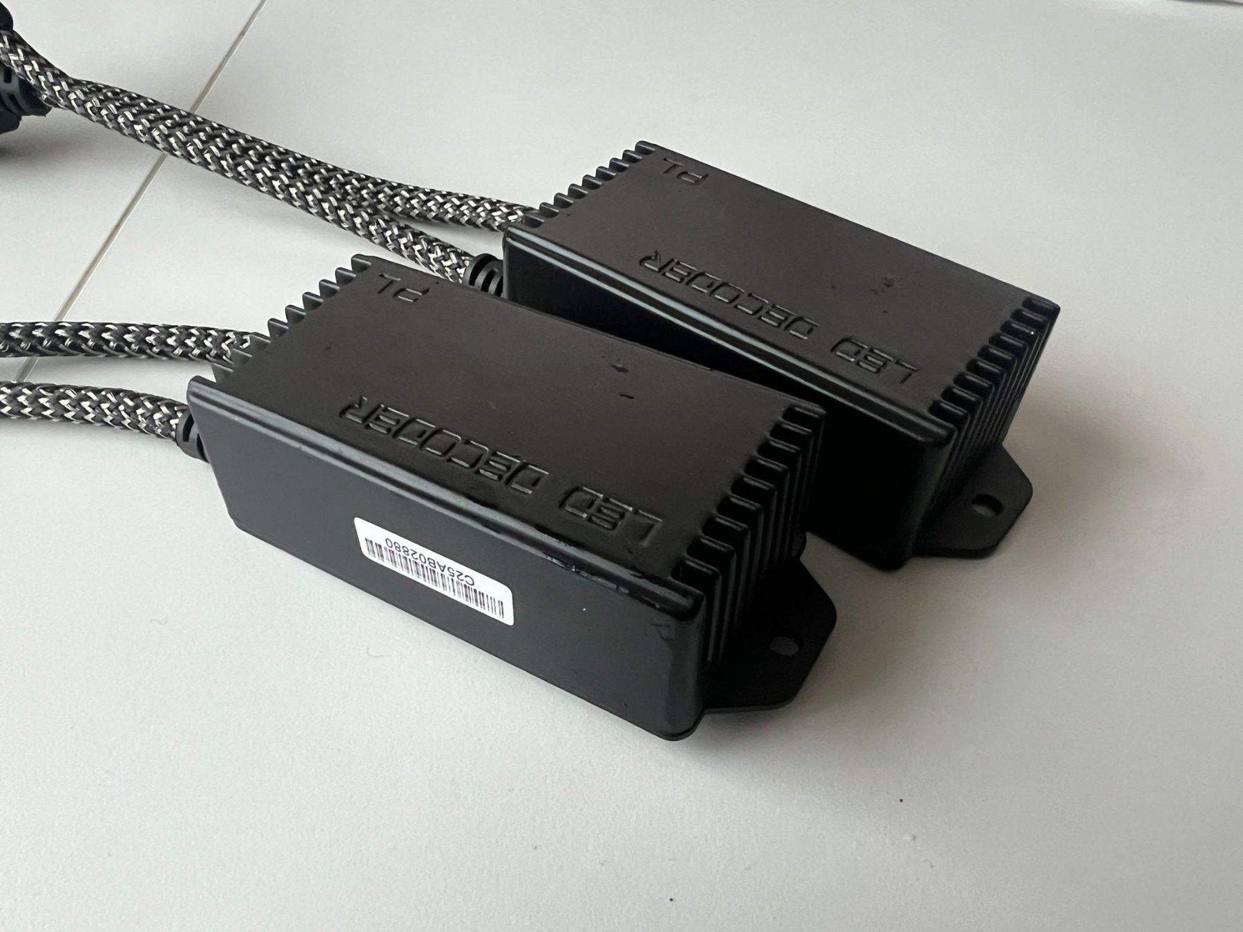 Componenti elettronici: Ultimate Anti-OBD-Fehler Module für H4 LED-Lampe – Usato da Ittigen venduto da J.G.98 3