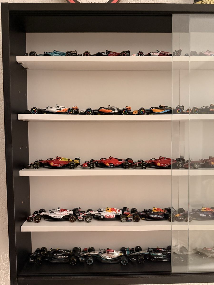 Bburago Modellini d'auto: Formel 1 Modellautos Sammlung div. Hersteller 1:43 – Nuovo (secondo la descrizione) da Niedergösgen venduto da Macale97 2