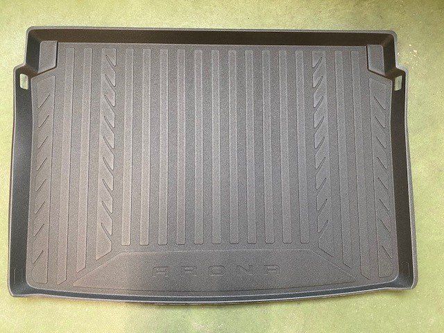 Seat Tappeti & Tappetini: Kofferraummatte Seat Arona ab 2018 – Nuovo e nell'imballaggio originale da Au ZH venduto da ausee01 1