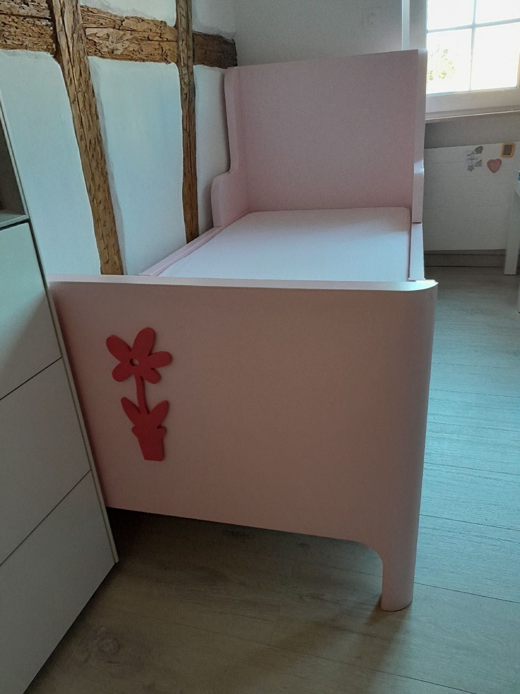 Letti: Ikea Busunge Hellrosa mitwachsendes Bett – Usato da Hüttlingen venduto da GittaV