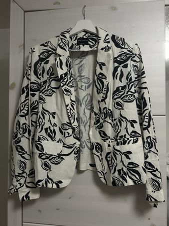 Veste d'été à motifs floraux C&A - Taille 38/M! 48 caractère
