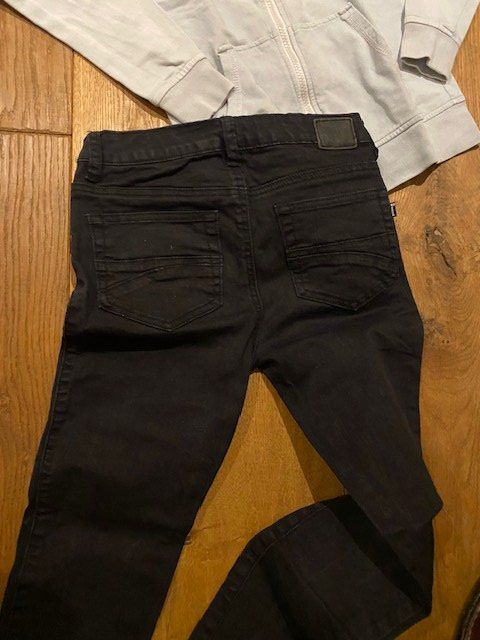 Lotti di vestiti: Damen Kleiderset XS – Usato da Tennwil venduto da nando59 2