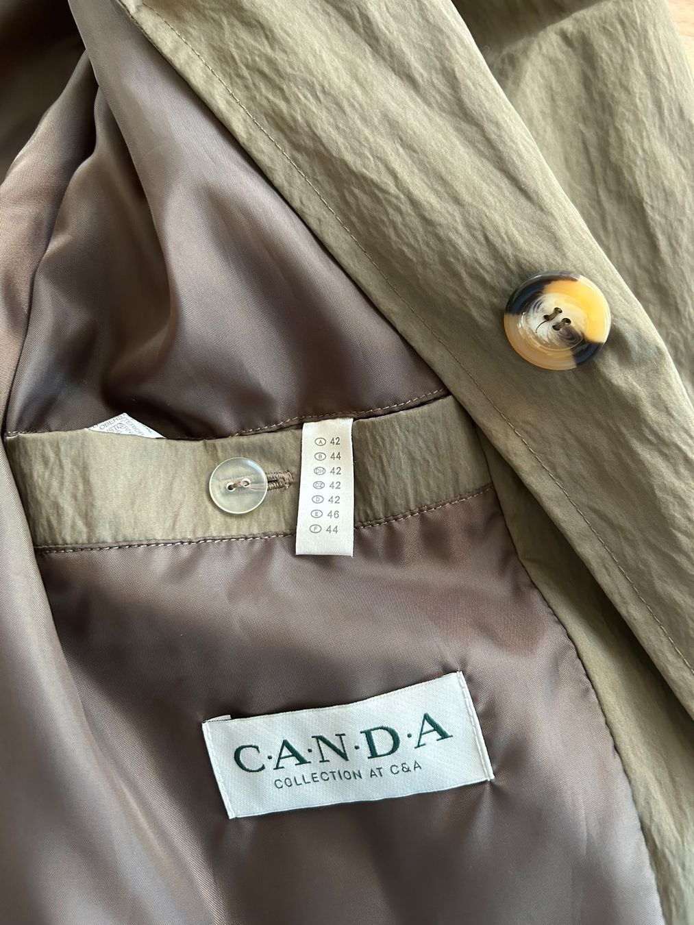 Cappotti: Trenchcoat Gr. 42 / L – Nuovo (secondo la descrizione) da Dietikon venduto da iksan 1