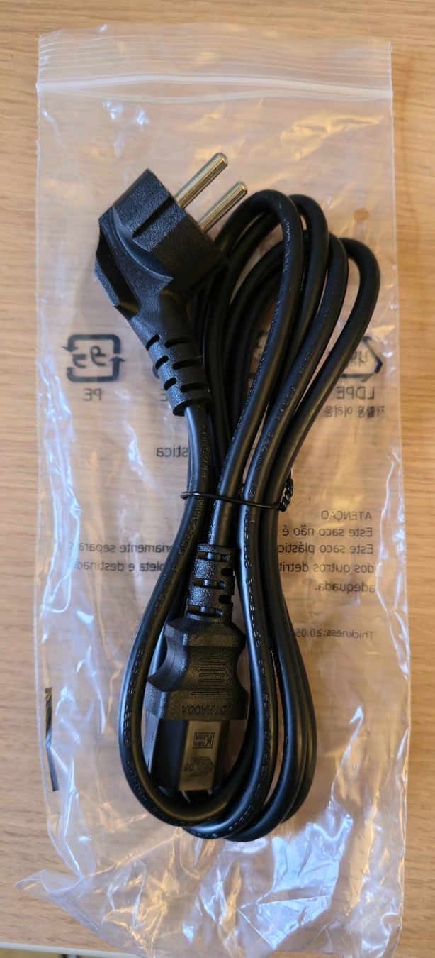 Cavi: Power supply cable – Nuovo e nell'imballaggio originale da Bellevue venduto da Angammar