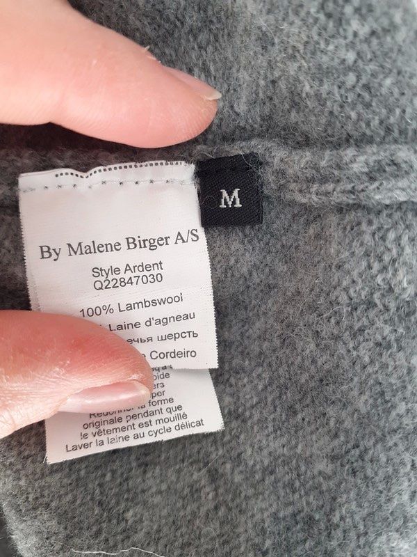 Malene Birger Jacken: Strickjacke by Malene Birger Gr. M ♥️ – Gebraucht aus Kreuzlingen von shopaholicatheart_2 8