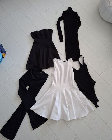 Damen Kleiderpaket 5 Teile schwarz weiss Grösse xs gebraucht