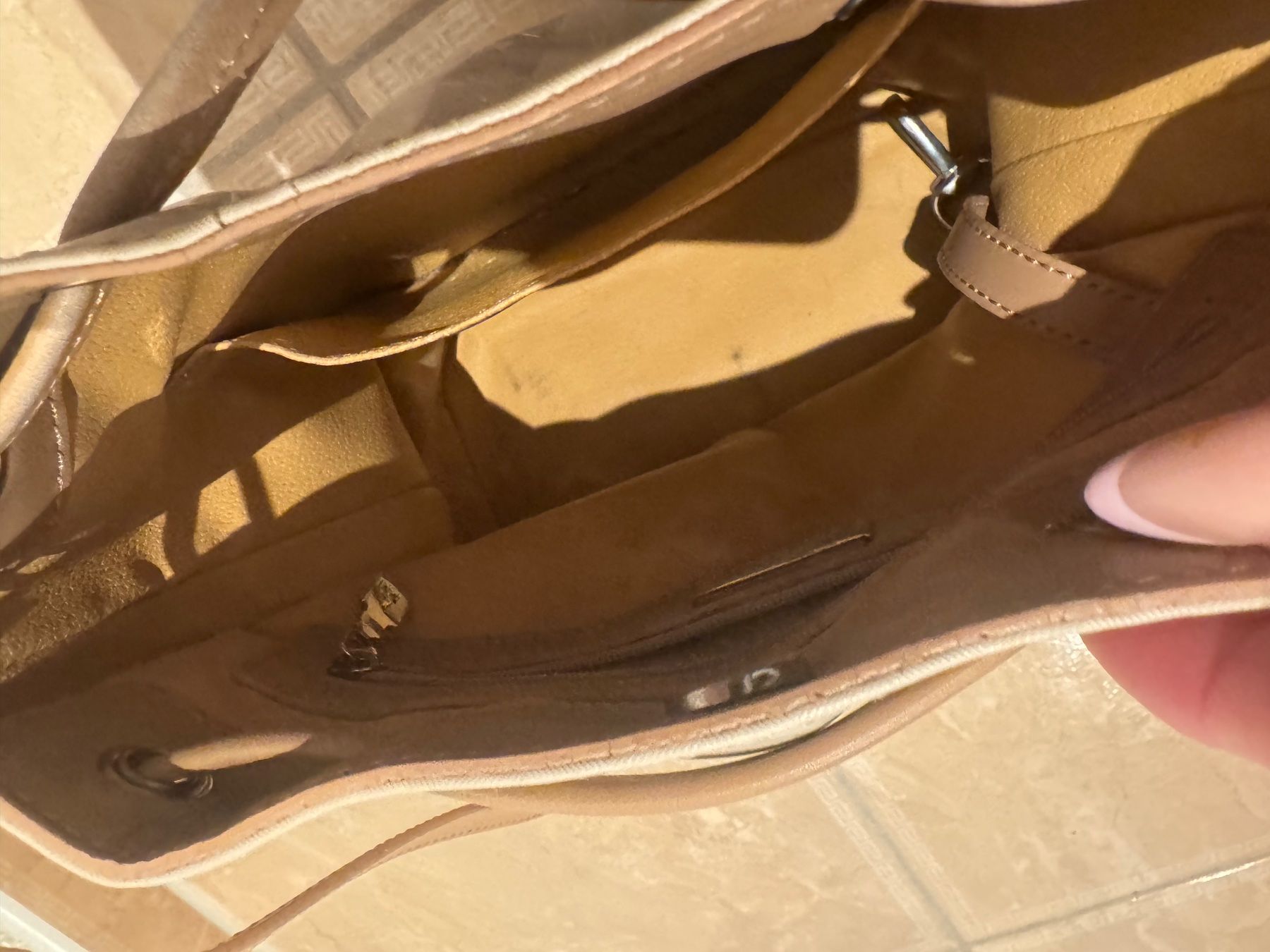 Maison Mollerus Taschen für Damen: Maison Mollerus Handtasche – Gebraucht aus Klingnau von Markus14 9