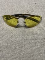 Brille mit Gelben Gläsern