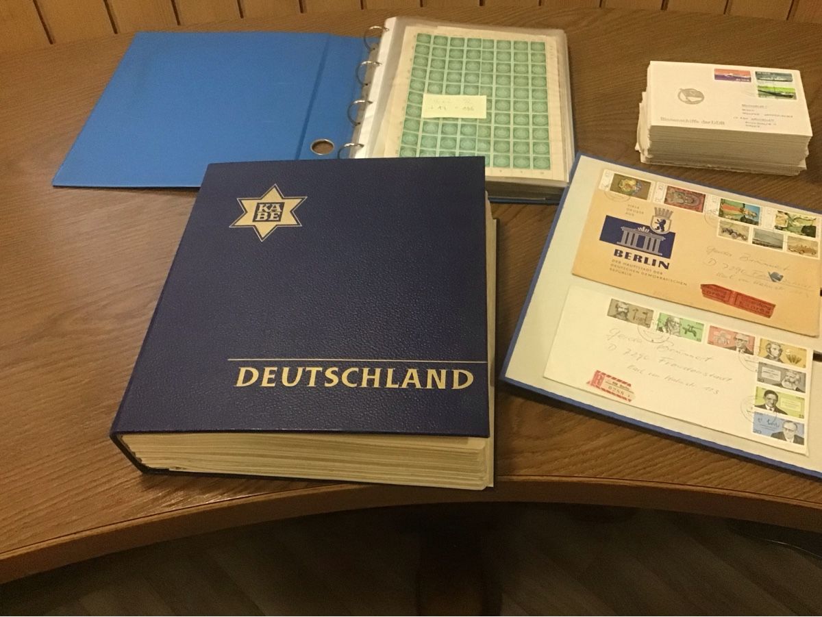 Tutti i francobolli: Grosse DDR Briefmarkensammlung.  – Usato da Wyssachen venduto da Hahe89 6