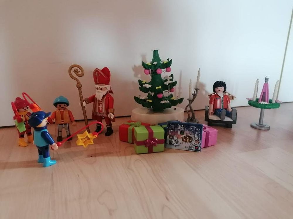 Playmobil St. Nikolaus mit Laternenzug und weiterem Zubehör | Kaufen