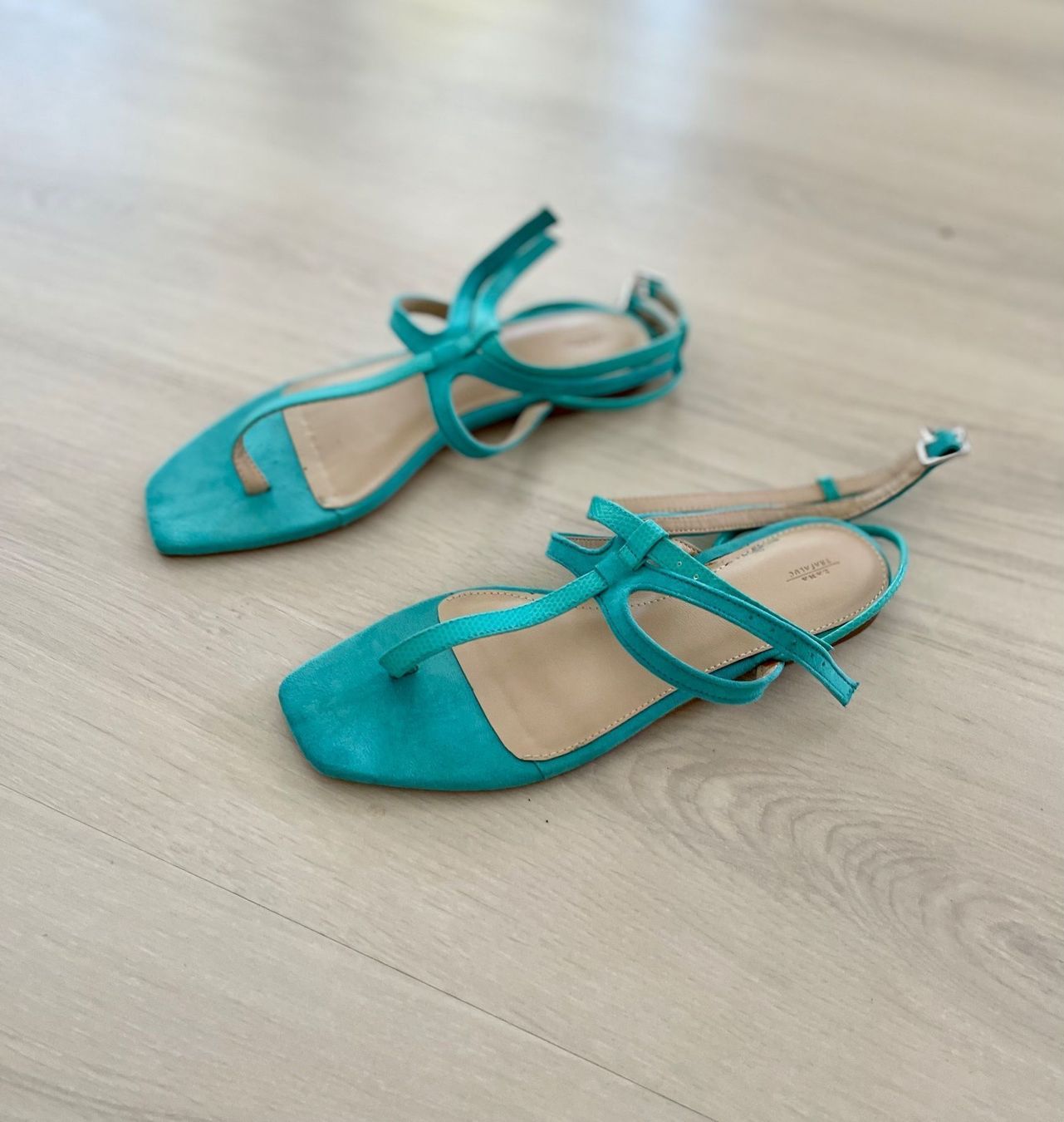 Scarpe da donna: Lässige Sandalen – Usato da Schlieren venduto da yamay 1