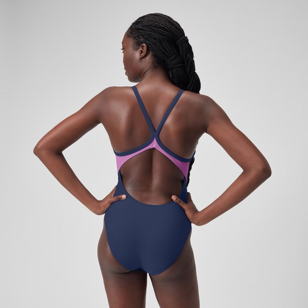 Speedo Badekleider & Bikinis: Blauer Speedo Badeanzug mit Cups, Grösse L – Neu und originalverpackt aus Cham von lar_cxg9 1