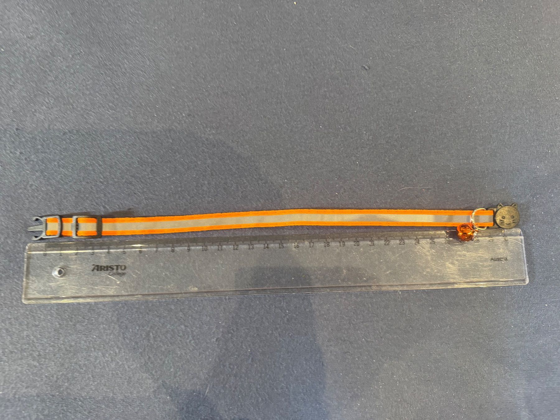 Guinzagli & Collari: **** Schönes Orange reflektierendes Katzenhalsband **** – Nuovo e nell'imballaggio originale da Giumaglio venduto da soloemi 1