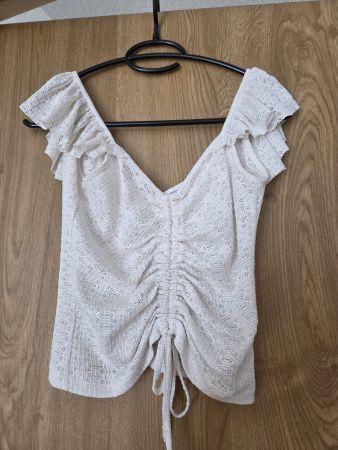 Weisses leicht transparentes Crop -Top von Mango