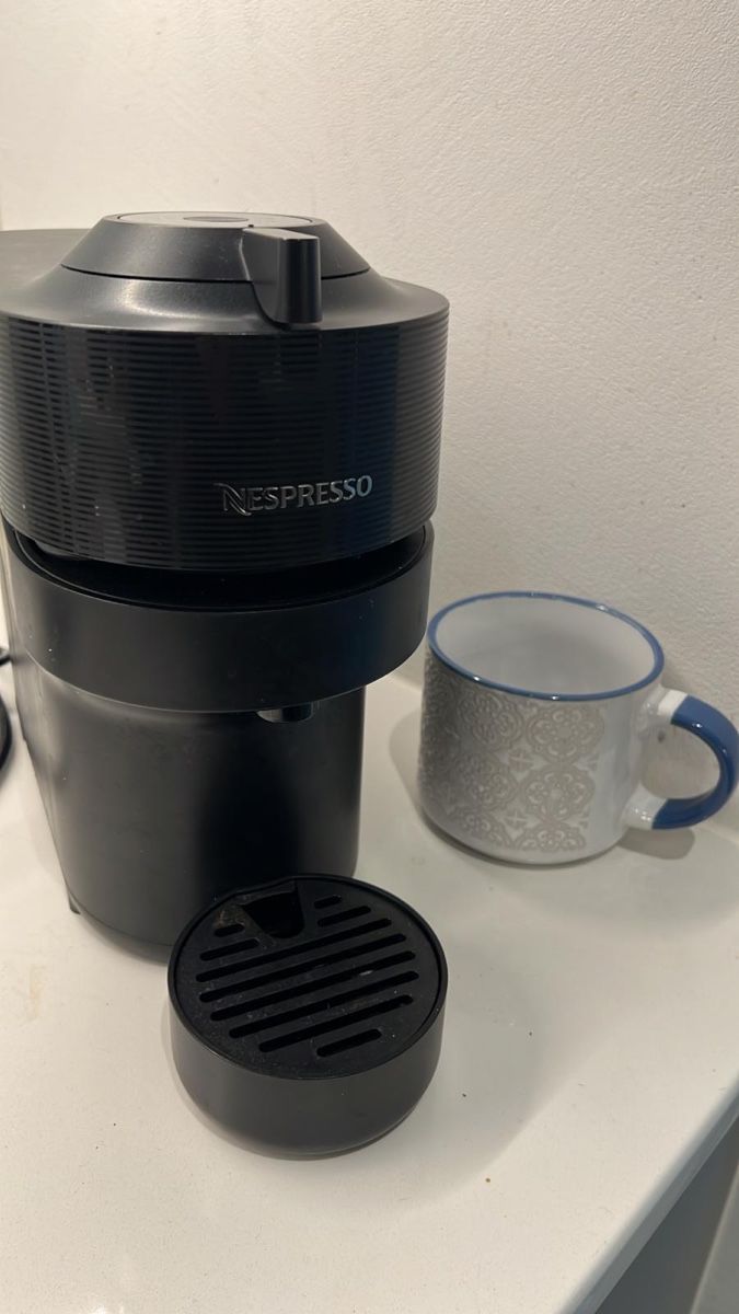 Nespresso Macchine per caffè & Macchine per espresso: Nespresso Vertuo Next Kapselmaschine  – Usato da Wangen b. Olten venduto da esma010 1