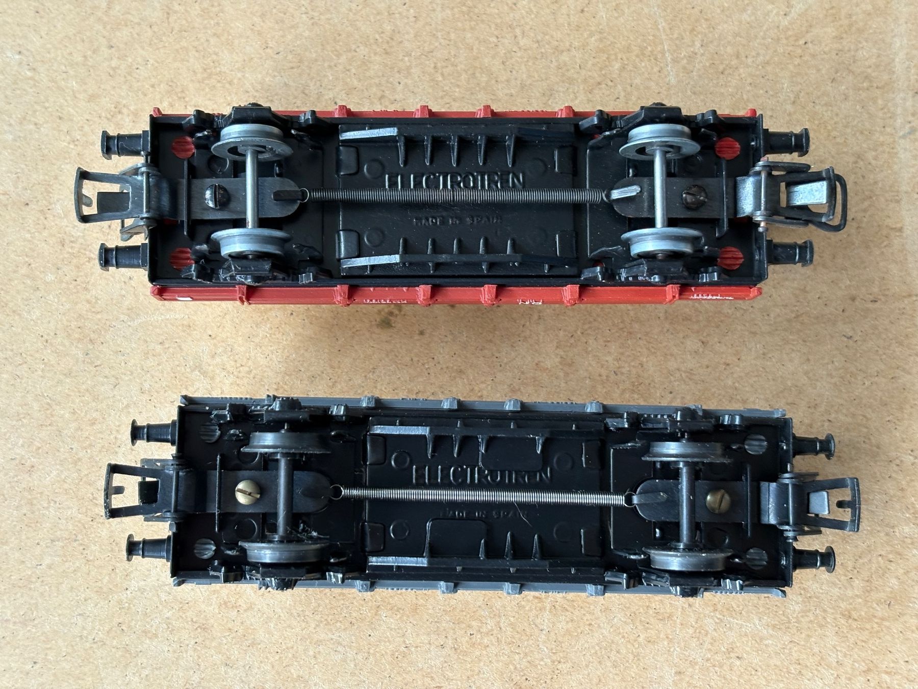 Trains électriques: 2x Electrotren Güterwagen – Neuf (Voir description) à Hauterive NE par eriamch 2