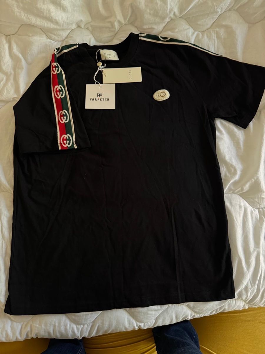 Gucci T-shirt: T-Shirt Gucci XXL – Nuovo e nell'imballaggio originale da Luzern venduto da Arbey_romero80