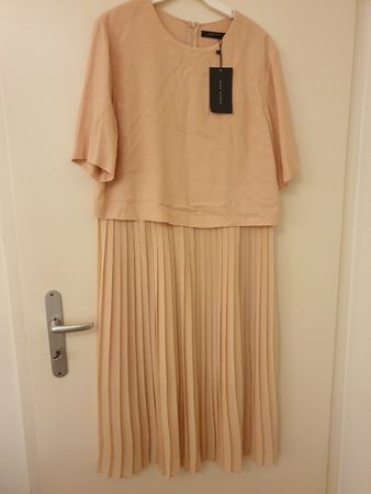 Kleid Neu