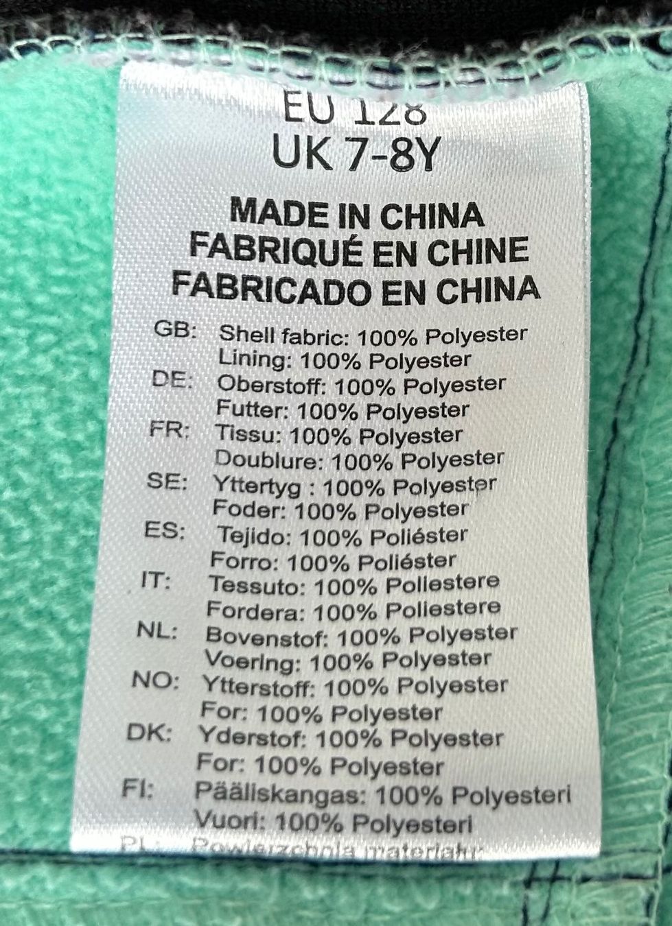 Trollkids Jacken & Mäntel: Trollkids-Softshelljacke Gr. 128 – Gebraucht aus Sevelen von Glueckstreffer.62 8