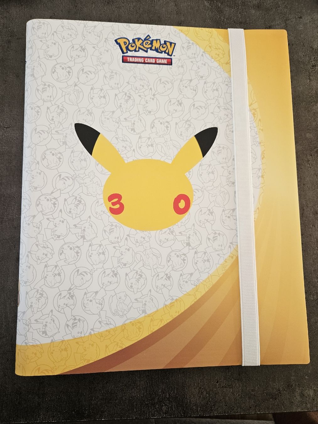 Pokémon Carte collezionabili: Pokémon Celebrations Binder – Nuovo (secondo la descrizione) da Aarau venduto da san_pb85