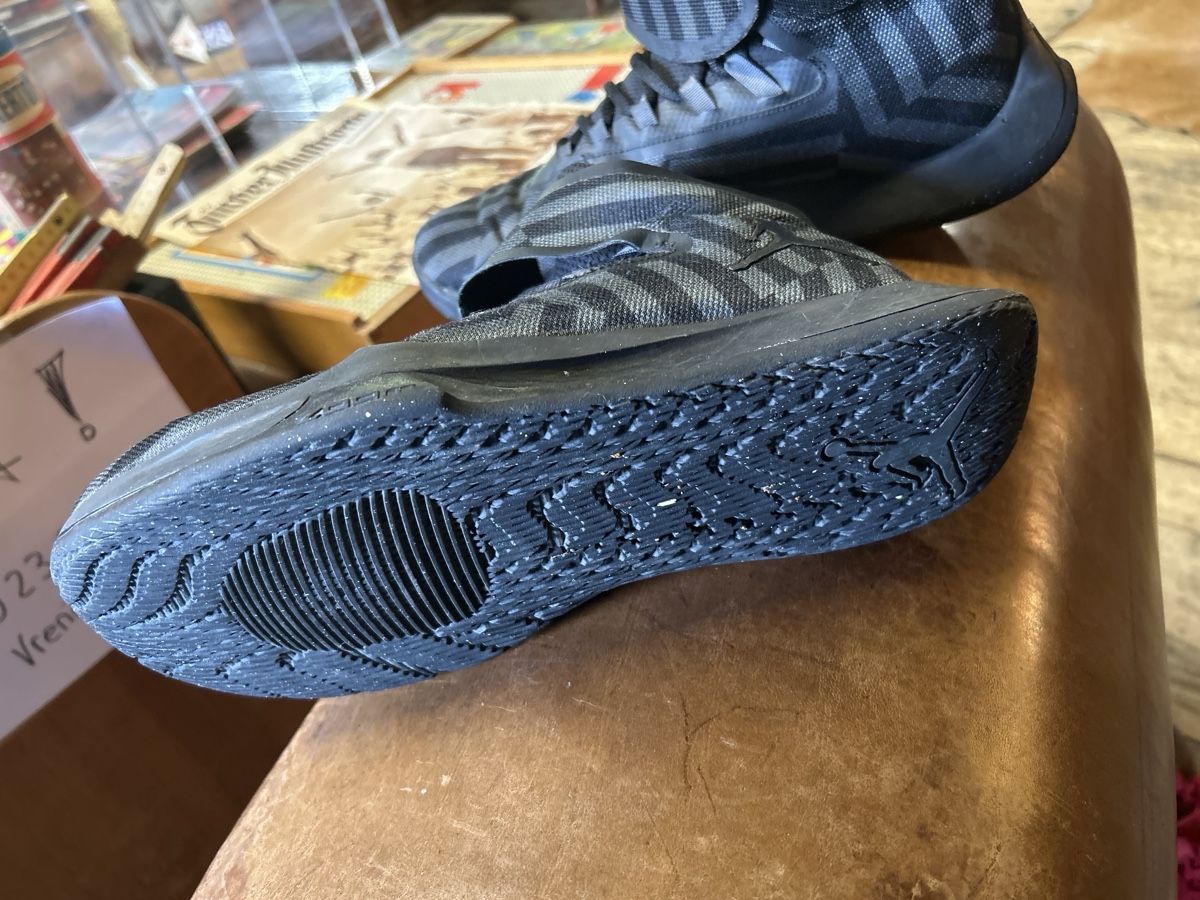Nike Scarpe da uomo: Nike zoom 44.5 – Usato da Urnäsch venduto da montags-lager 3