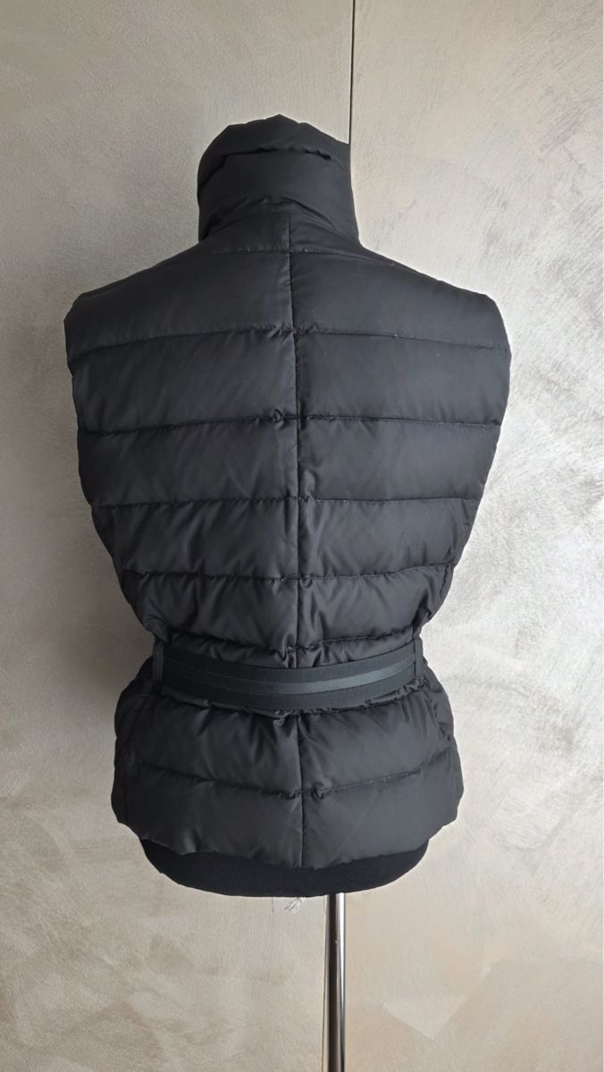 Moncler Gilet & Giacche senza maniche: Moncler Daunengilet  Grösse 3 – Usato da Widnau venduto da Sheleila 2