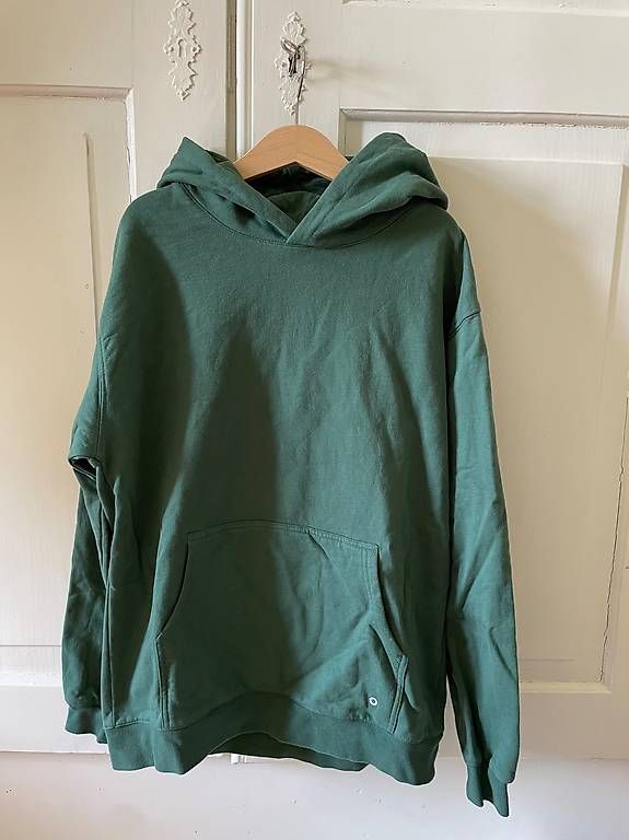 Pulls et sweat-shirts: Or.Basics Hoodie Gr. 9/10y – D'occasion à Zürich par ite813