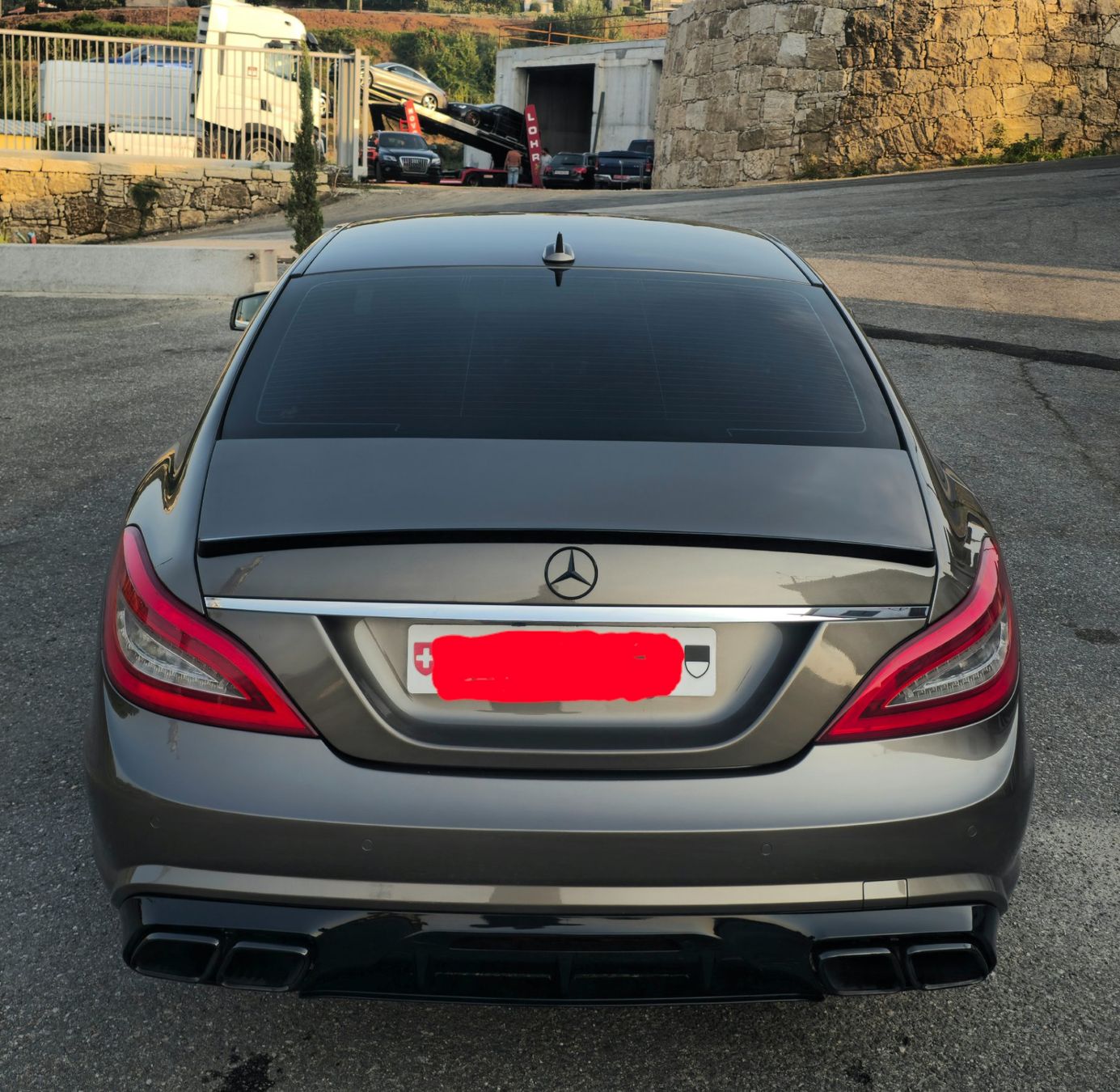 Mercedes-Benz Automobili: Mercedes CLS 500 – Usato da Kerzers venduto da Nunaocmm