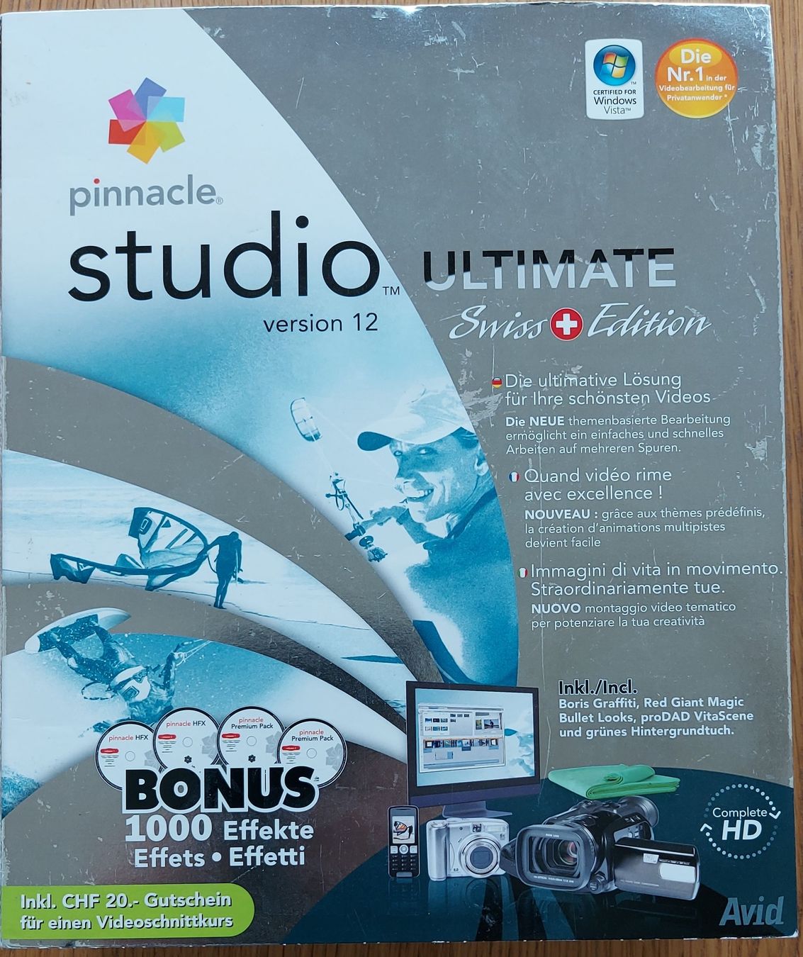 Pinnacle Software: Pinnacle Studio Ultimate Swiss Edition - Montage Vidéo – Nuovo (secondo la descrizione) da Matran venduto da Swiss_Stuff_Store