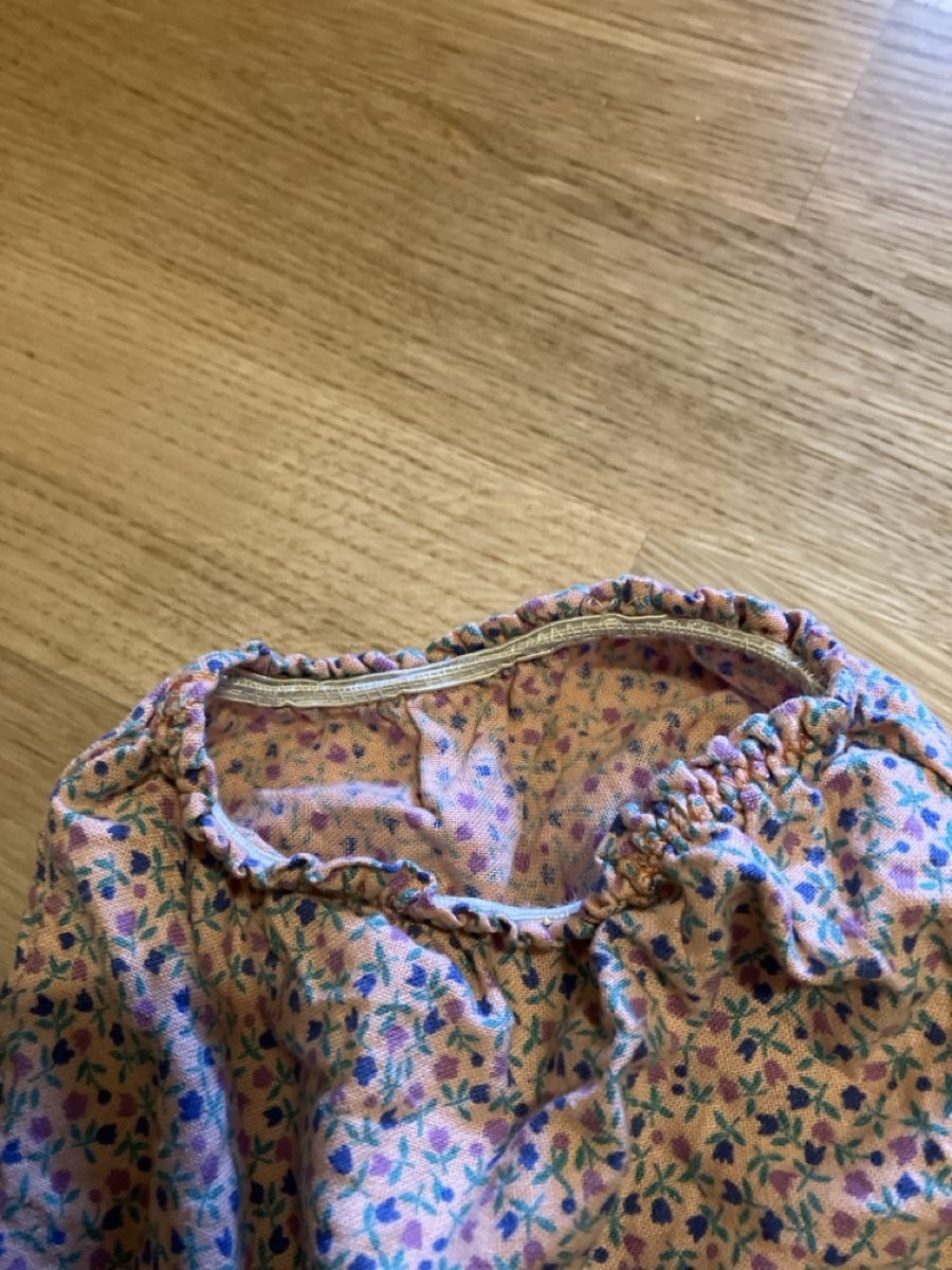 Bambole: Dolls Floral Skirt. Excellent Condition. – Usato da Zürich venduto da papperlapapp1 1