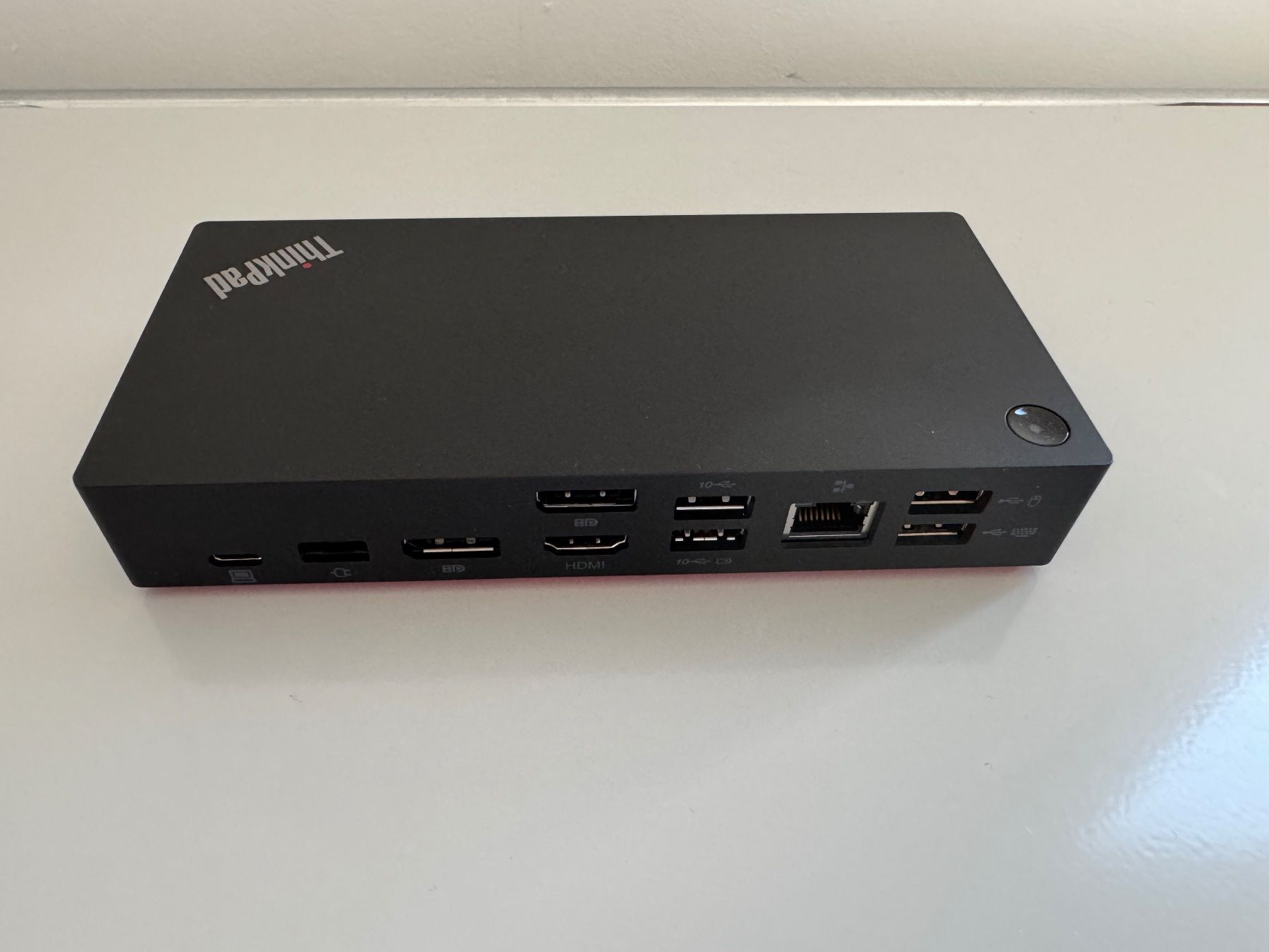 Lenovo Docking station: Lenovo Thinkpad USB-C Dock Gen2 (40AS) – Usato da Zürich venduto da connorxxl 1