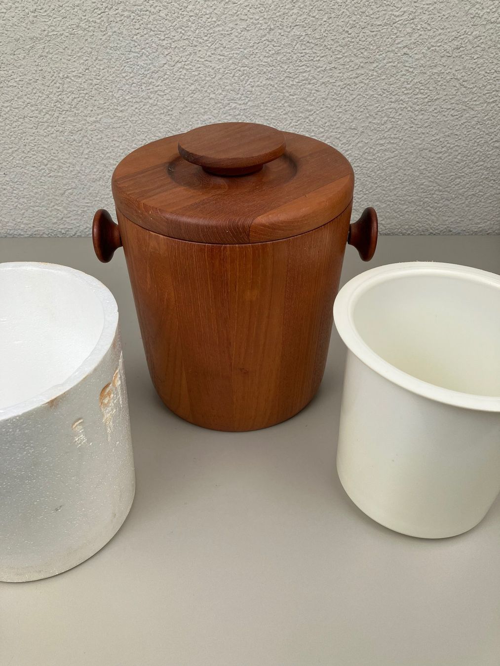 Altro: Eiskübel aus Teakholz – Usato da Stallikon venduto da Colombaccio 4