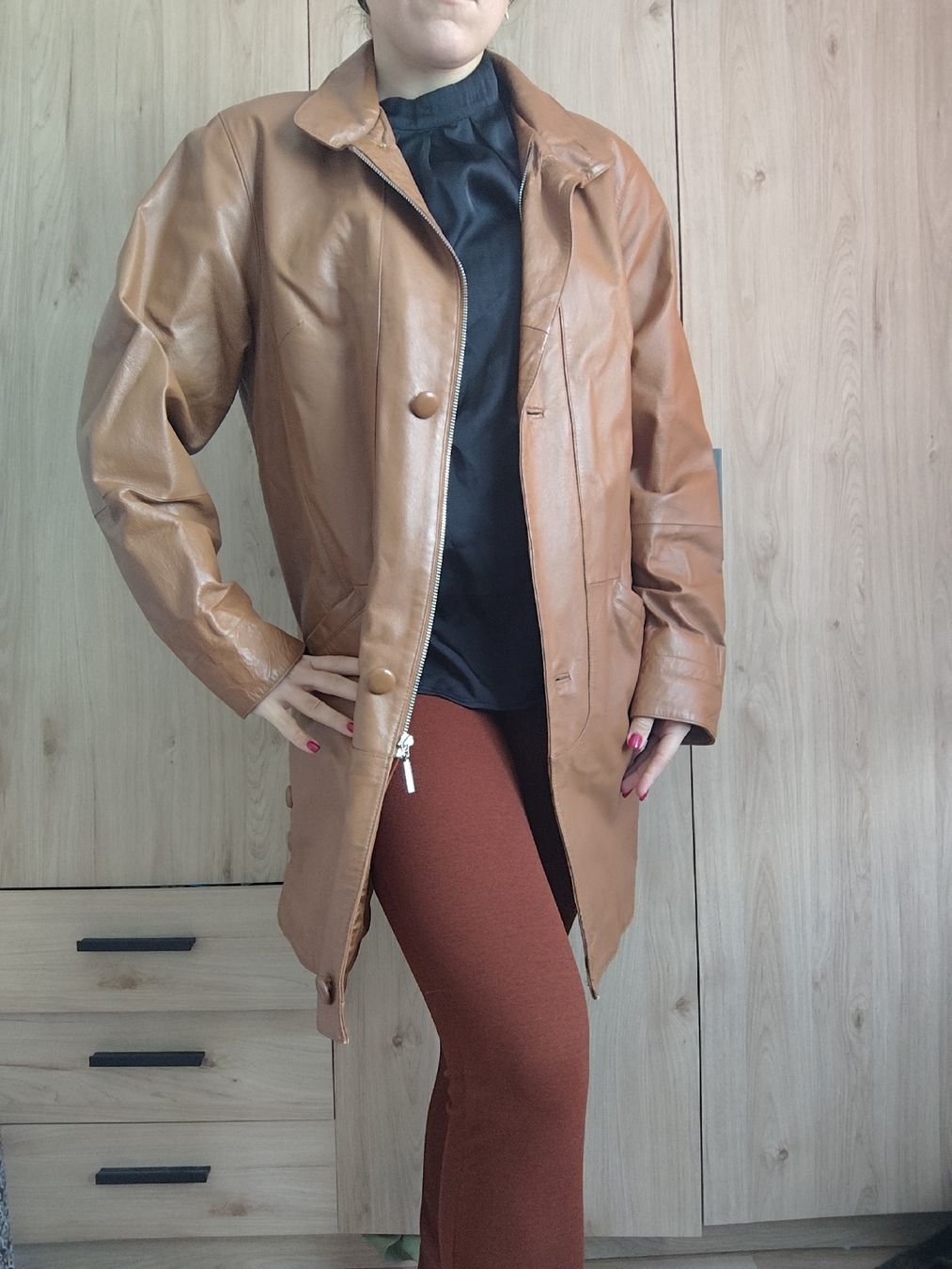 Giacche: Leather Jacket in Brown, Button and Zip Closure – Usato da Mägenwil venduto da VintageGirly