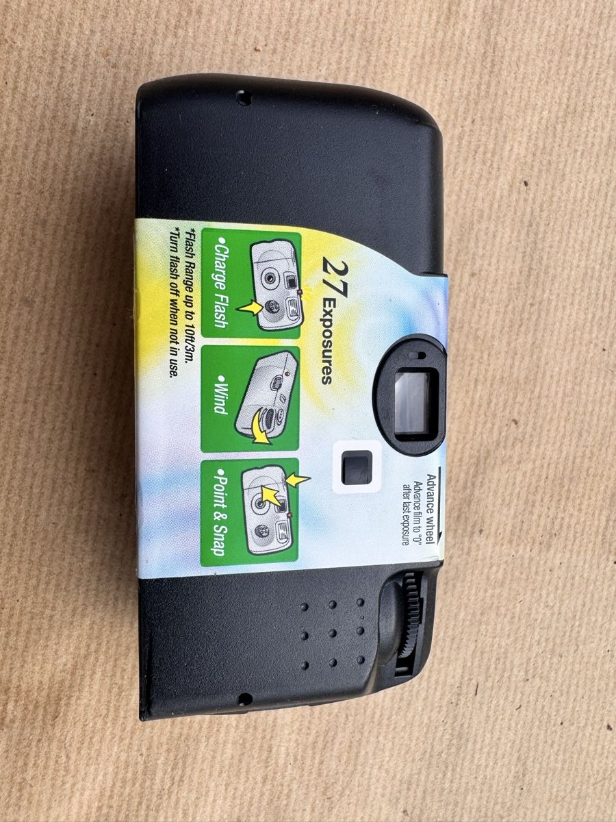 Appareil photo: Set aus 2 Einwegkameras: Ilford XP2 Super 400 & Fujifilm fli – D'occasion à Küttigen par Melisch1000 5