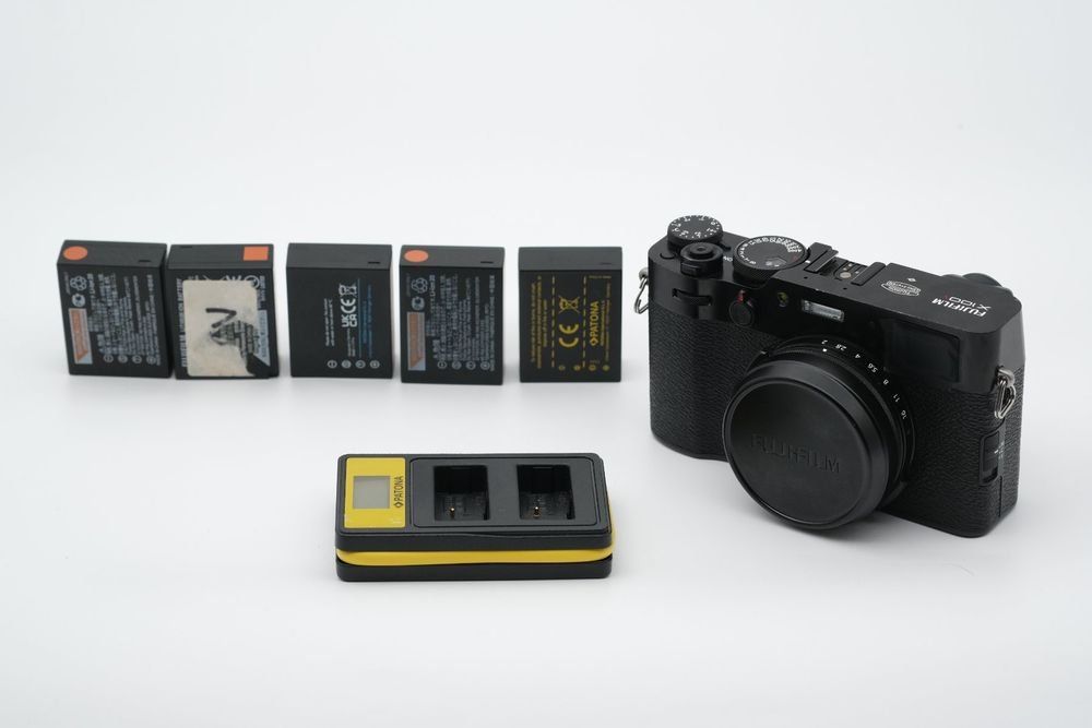 Fujifilm Kamera: Fujifilm X100V Schwarz – Gebraucht aus Horgen von Boomoyo 1