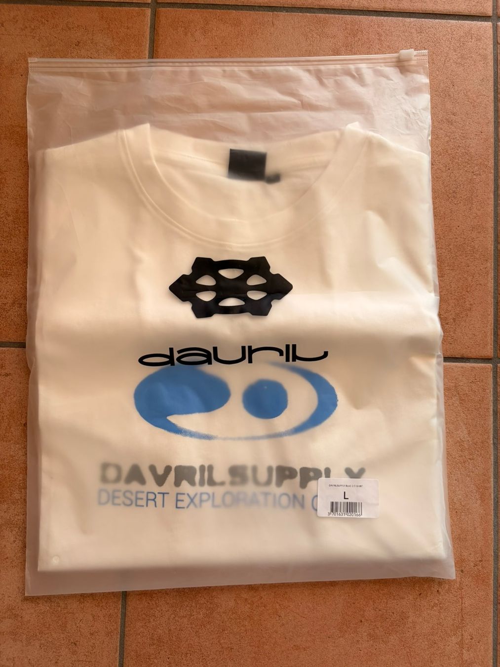T-Shirts: T-Shirt Davrilsupply – Neu und originalverpackt aus Chermignon d'en Bas von Kevin8 4