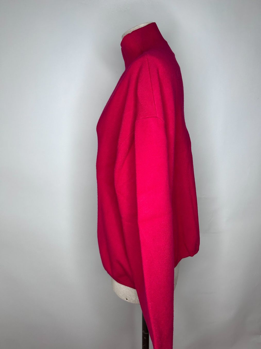 Cos Pulls & Sweat-shirts: Second Female Pullover – D'occasion à St. Gallen par look-twice 1
