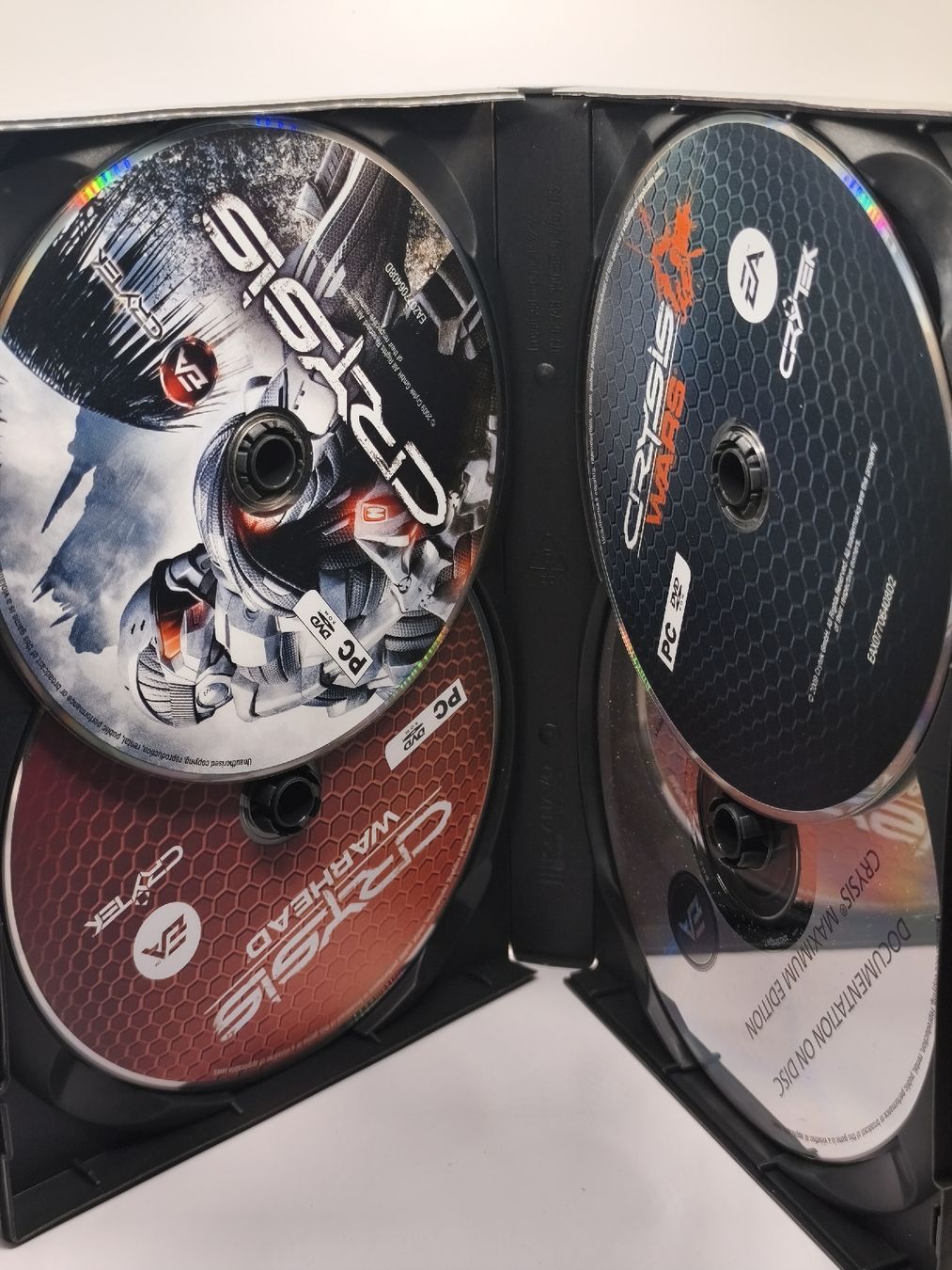 Microsoft Spiele: Jeu PC Crysis Maximum Edition bon état – Gebraucht aus Conthey von Th3gr4yf0x 2