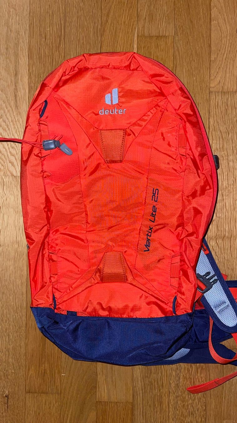 Deuter Rucksäcke: Deuter Wanderrucksack Vertix Lite 25L – Neu (gemäss Beschreibung) aus Arni AG von sch_7rz9